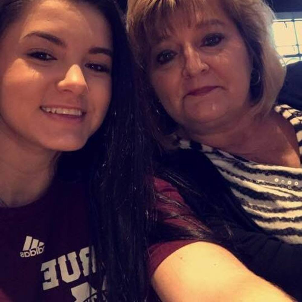 Meet your Posher, Camellia